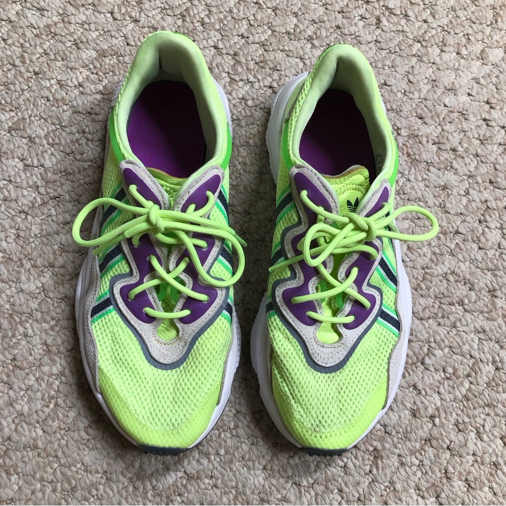 Ladies adidas 2098_OZ:WEEGO_ADIPRENE sneakers. Size 8.5. Purple/lime green